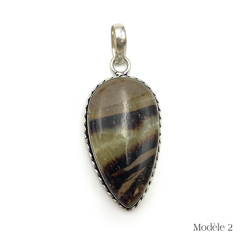 Pendentif Septaria Intemporel – Force et Résilience