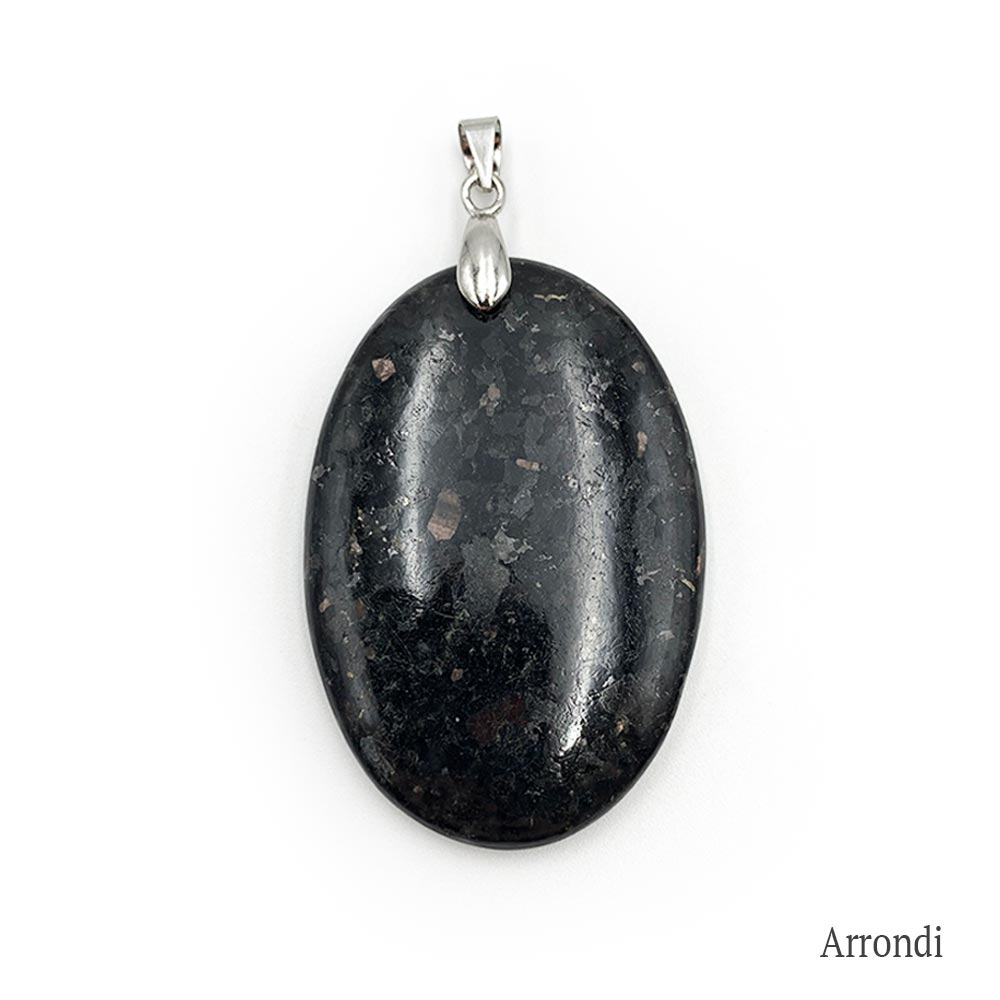 Pendentif Nuumite