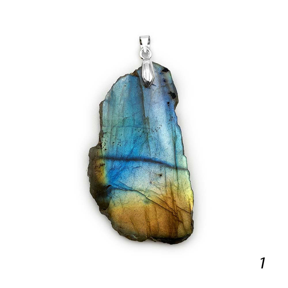 Pendentif Labradorite Bleue ou Spectrolite semi-polie