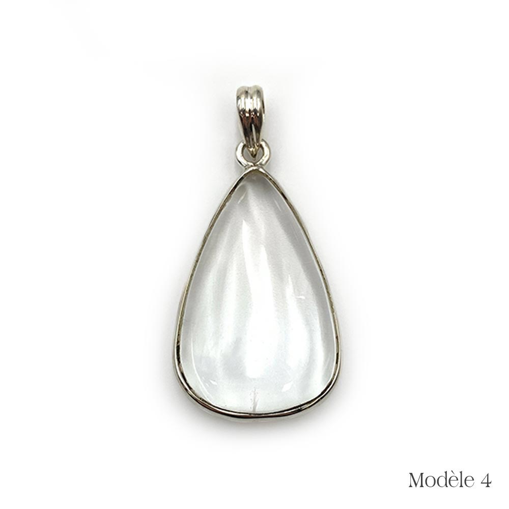 Pendentif en Cristal de roche cerclé en Argent Massif