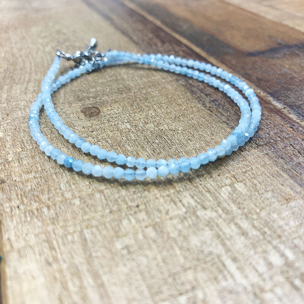 Collier de Perles Facettées en Aigue-Marine