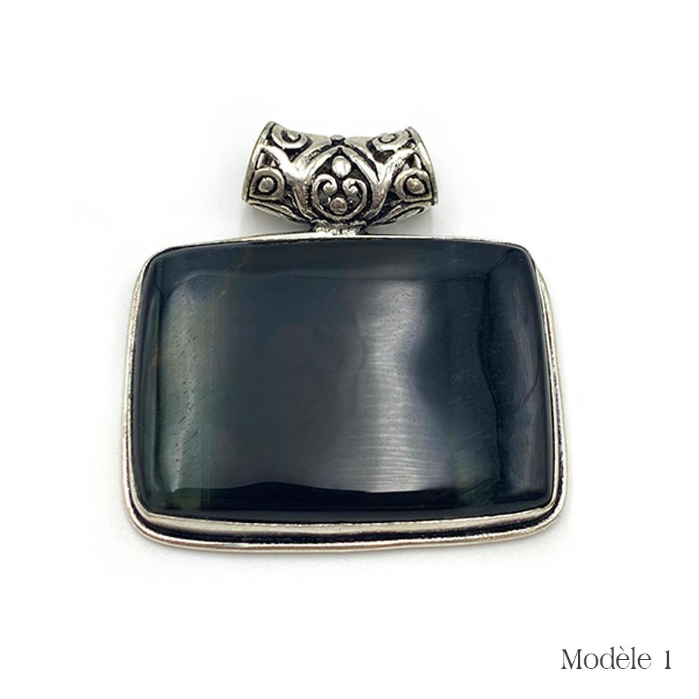 Pendentifs Œil-Faucon – Clairvoyance et Protection