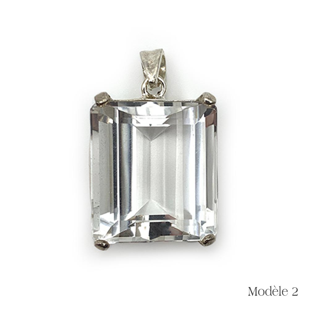 Pendentif en Cristal de roche cerclé en Argent Massif