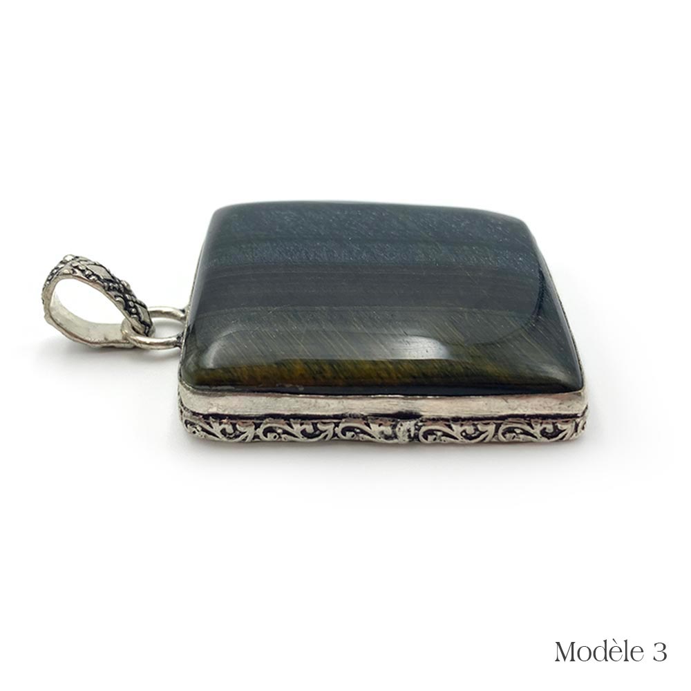 Pendentifs Œil-Faucon – Clairvoyance et Protection