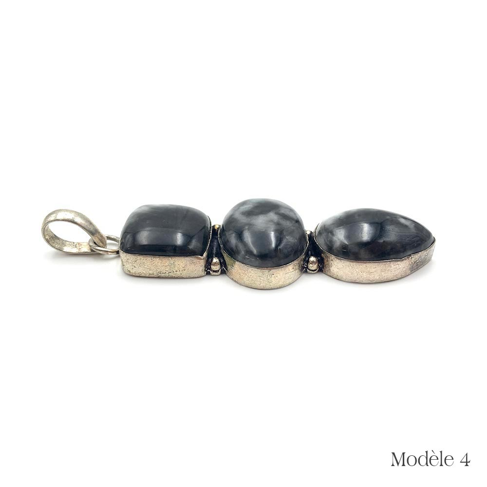Pendentif Jaspe – Harmonie et Stabilité