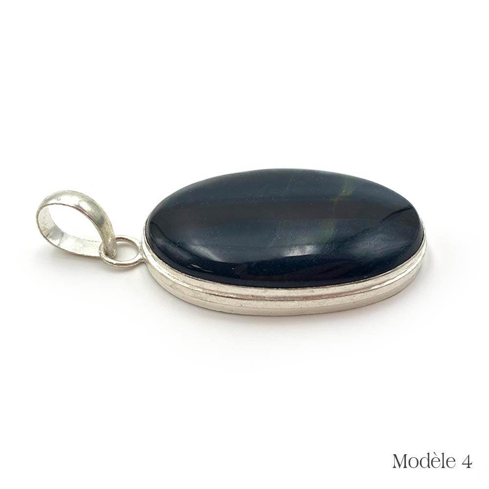 Pendentifs Œil-Faucon – Clairvoyance et Protection