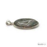 Pendentif en Agate Mousse cerclé en Argent Massif 925/1000