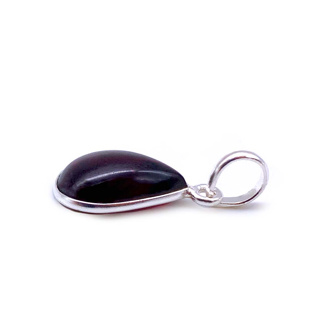 Pendentif Grenat cabochon et facetté en Argent