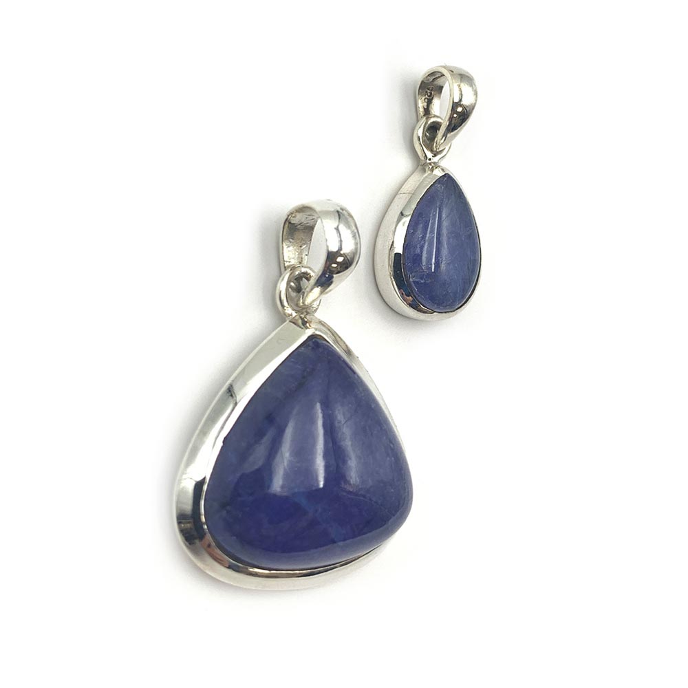 Pendentif Tanzanite cerclé en Argent Massif