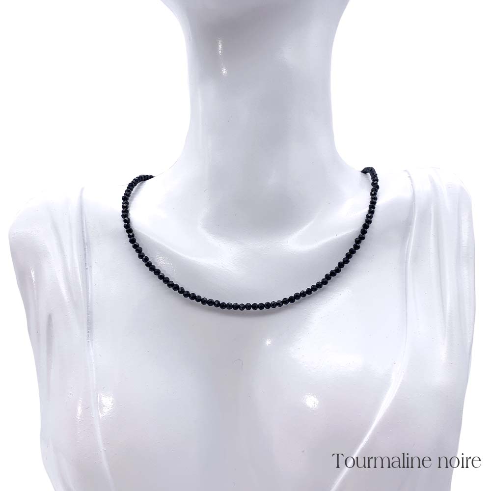 Collier de Perles Facettées en Tourmaline Noire