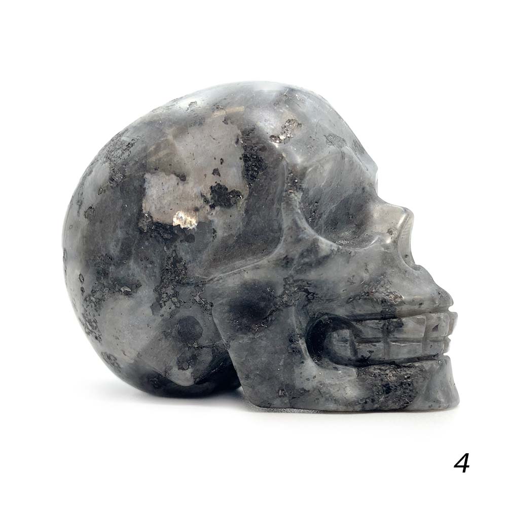 Crâne en Larvikite