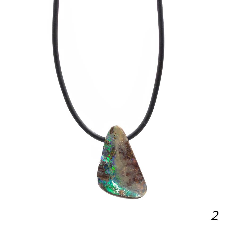 Collier Opale Boulder