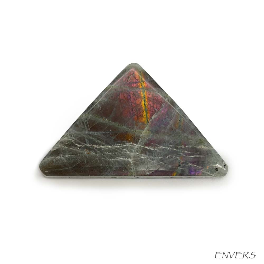 Oeil de la Providence gravé en Labradorite