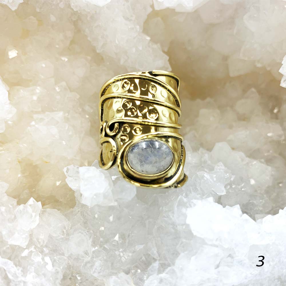 Bague Ethnique en Laiton et Pierre Naturelle