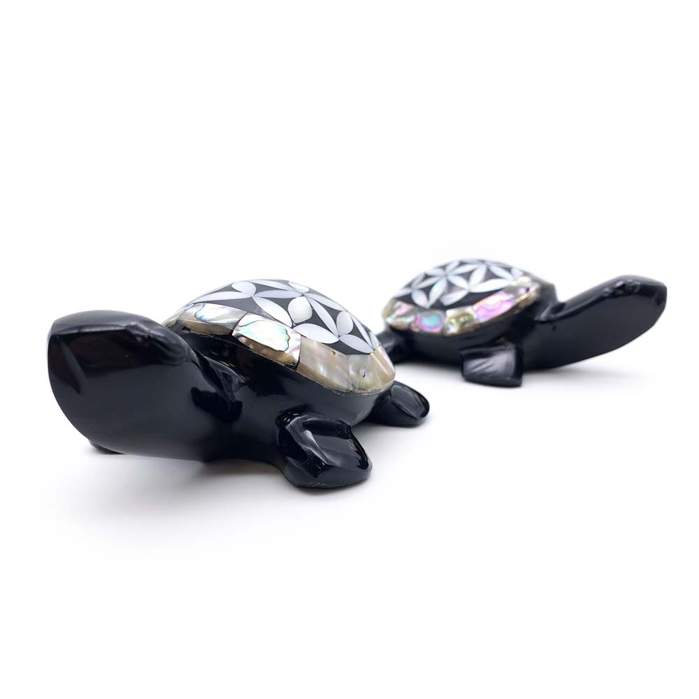 Tortue Obsidienne Noire et Nacre Fleur de Vie