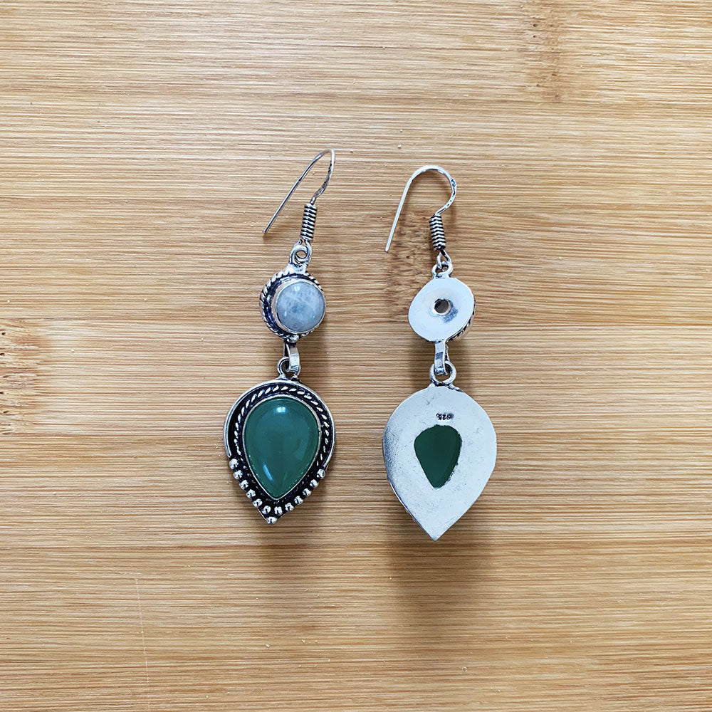 Boucles d'Oreilles Calcédoine verte et Pierre de lune